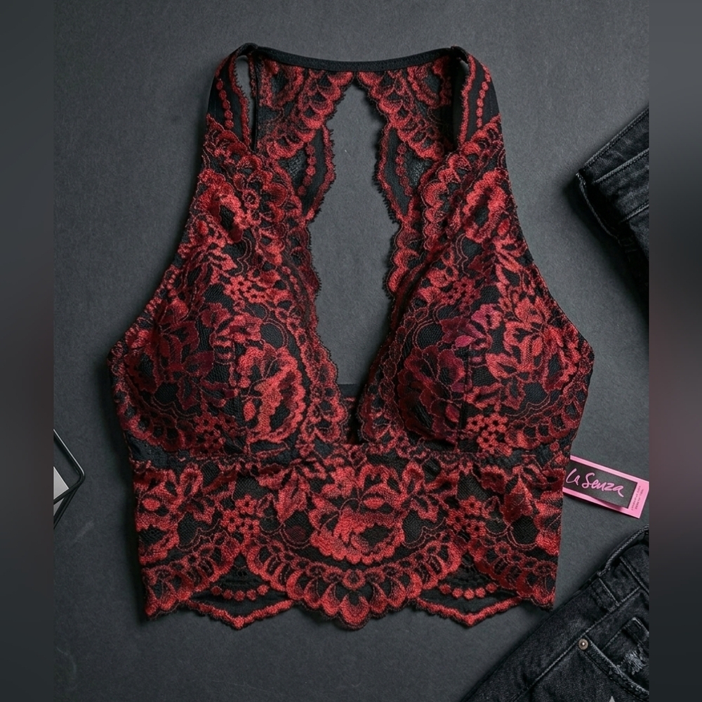 La Senza Red & Black Lace Halter Bralette / Crop Top - Size Medium